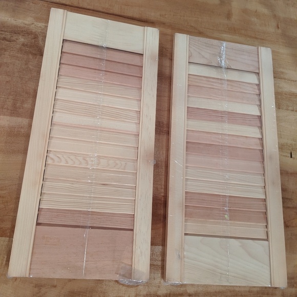 Farmhouse decor raw louver wooden shutters set - Picture 2 of 2